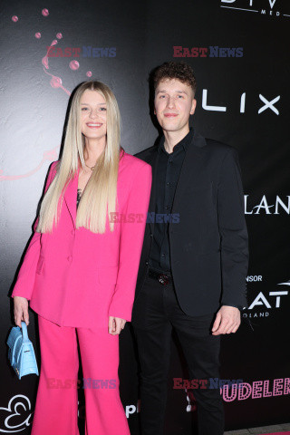 Pudelek Pink Party