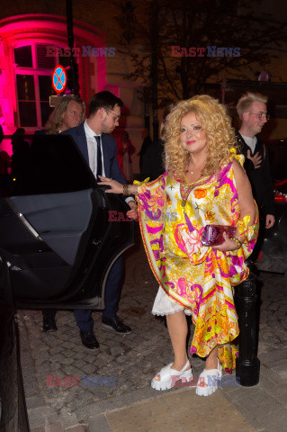 Pudelek Pink Party
