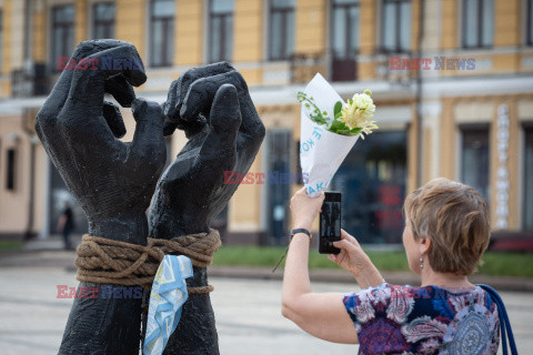 Pomnik poświęcony żołnierzom ukraińskim w rosyjskiej niewoli w Kijowie