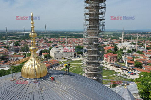 Renowacja zwieńczeń kopuły i minaretów  meczetu Selimiye w Edirne