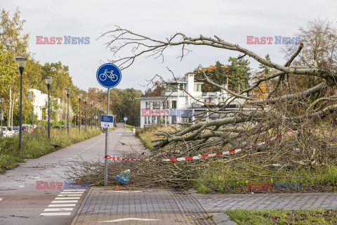 Orkan Ciaran uderza w Europę