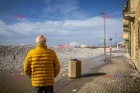 Orkan Ciaran uderza w Europę