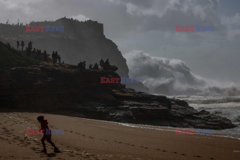 Orkan Ciaran uderza w Europę