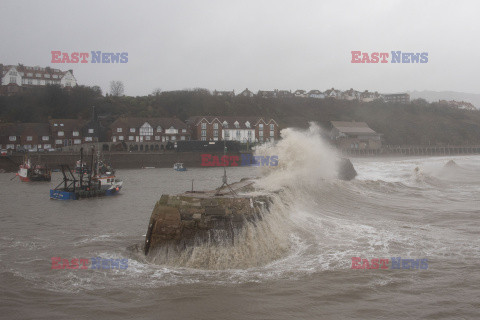 Orkan Ciaran uderza w Europę
