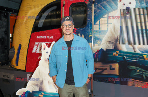 PKP promuje film "O psie, który jeździł koleją"