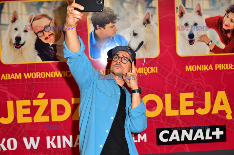 PKP promuje film "O psie, który jeździł koleją"