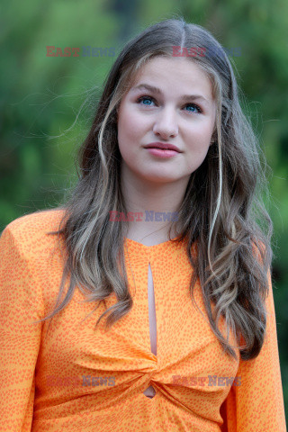 Księżniczka Eleonora i infantka Zofia w Gironie