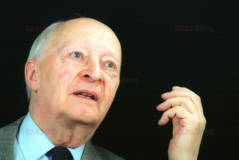 Reporter Poland 2002