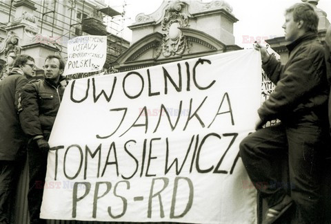 Reporter Poland 2002