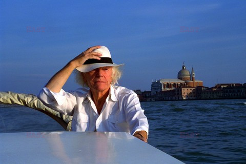 Fotonova 2008