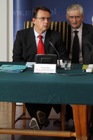reporter_baza