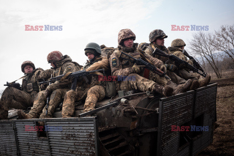 Ukraińscy żołnierze wykorzystują do ćwiczeń radzieckie uzbrojenie