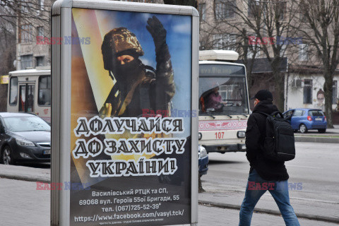 Plakaty rekrutacyjne ukraińskiej armii