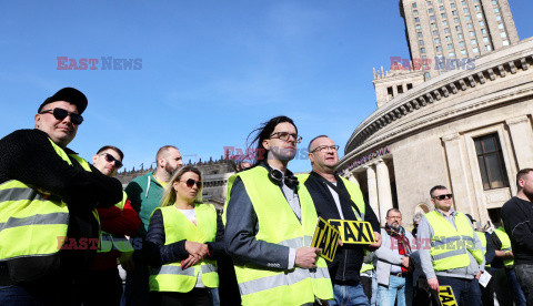 Protest taksówkarzy w Warszawie