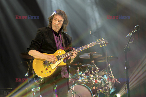 Steve Hackett podczas koncertu w Copernicus Center