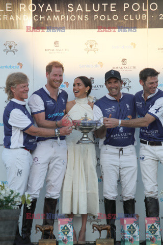 Meghan Markle i książę Harry za zawodach Salute Polo Challenge