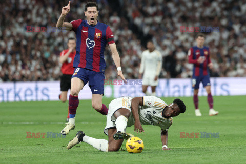 Robert Lewandowski w meczu z Realem