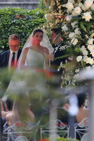 Nicola Sarkozy i Carla Bruni na ślubie Valery Kaufman i Dimitri Varsano