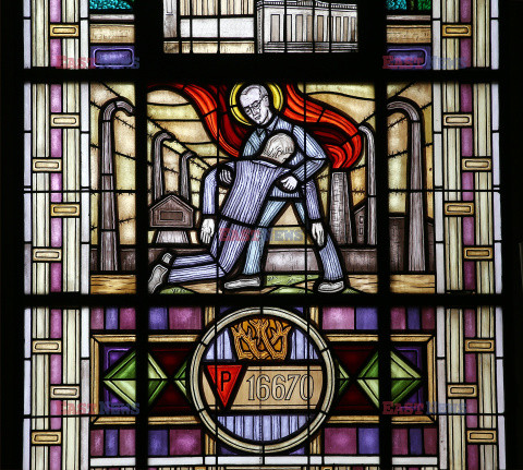 Architektura i sztuka sakralna w Polsce Monk