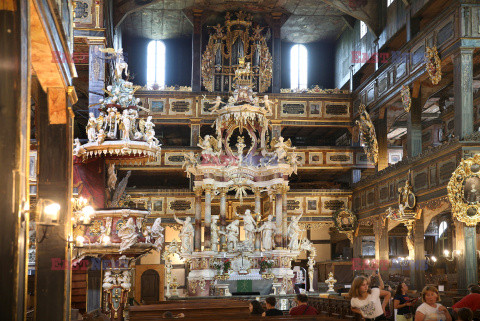 Architektura i sztuka sakralna w Polsce Monk