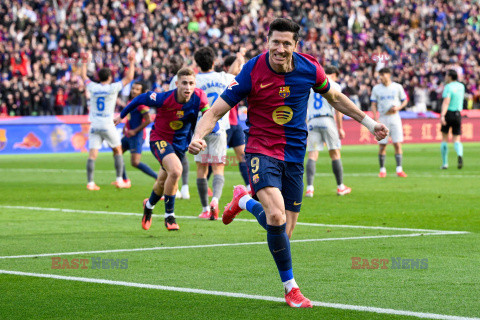 Robert Lewandowski strzelił gola podczas meczu FC Barcelona - Deportivo Alaves