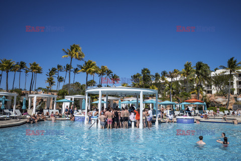 Bahamy - NYT