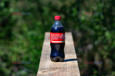 Coca-cola odpowiada za produkcję 603 000 ton plastikowych odpadów