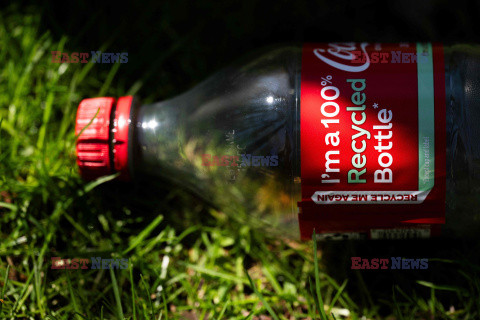 Coca-cola odpowiada za produkcję 603 000 ton plastikowych odpadów
