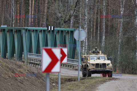 Amerykańscy żołnierze na poligonie Podbrodzie na Litwie
