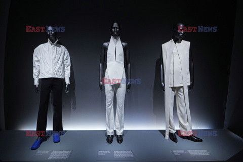 Wystawa Superfine: Tailoring Black Style