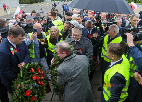 Dzień Zwycięstwa na terenie Mauzoleum Żołnierzy Radzieckich