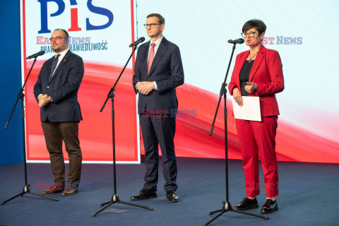 Konferencja wiceprezesa PiS Mateusza Morawieckiego