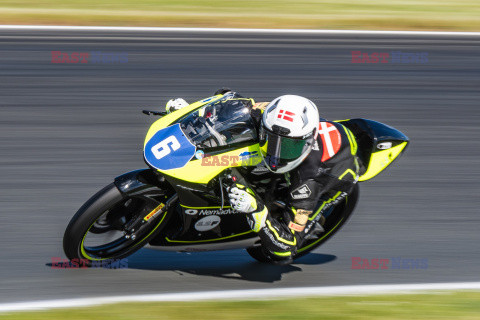 Pierwsza runda Miedzynarodowych Motocyklowych Mistrzostw Niemiec IDM na torze Oschersleben