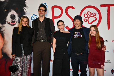 Premiera filmu "Psoty"