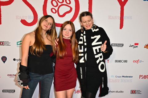 Premiera filmu "Psoty"