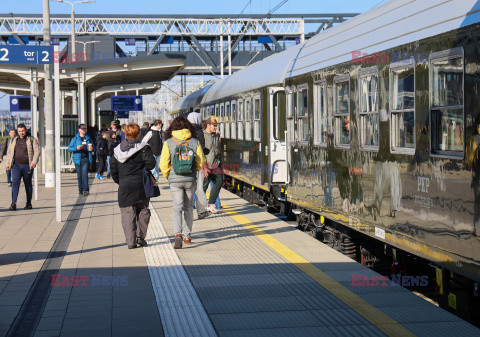 Pociąg Nieśpieszny rusza w trasę