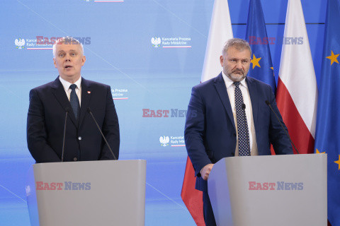 Konferencja ministrów: Domańskiego, Żurka i Siemoniaka