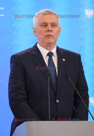 Konferencja ministrów: Domańskiego, Żurka i Siemoniaka