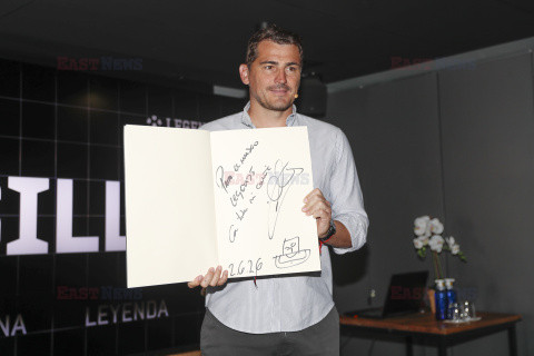 Iker Casillas na wystawie poświęconej jego karierze
