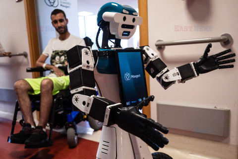 Robot powitalny we włoskim szpitalu