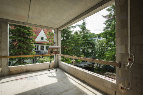 Wiecha na remontowanym Hospicjum im. ks. Dutkiewicza