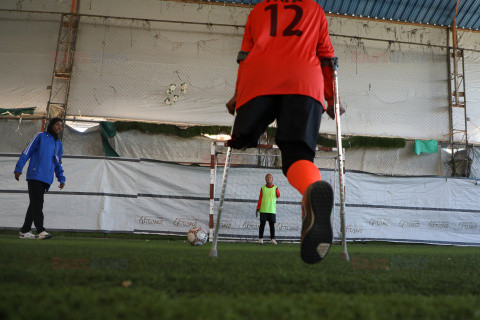Amp futbol dziewcząt w Gazie