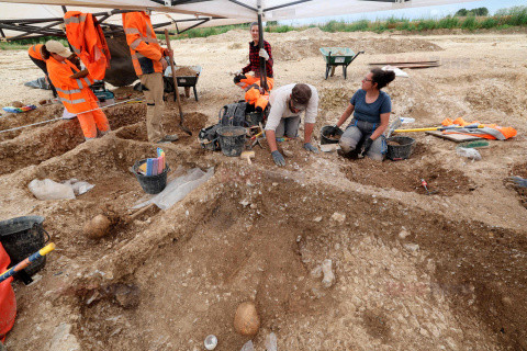 Archeolodzy na merowińskim cmentarzu