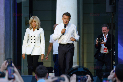 Emmanuele Macron z żoną na festiwalu Fete de la Musiqu