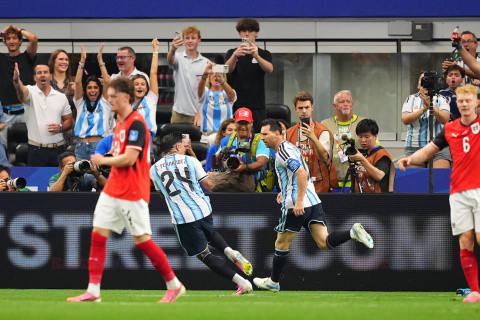 Mundial 2026 - Grupa J