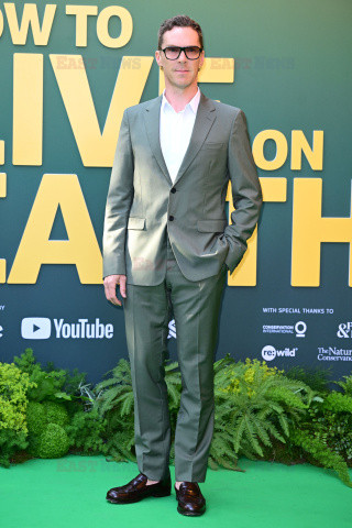 Premiera filmu How To Live on Earth