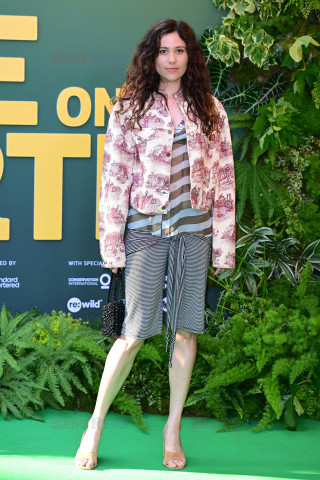 Premiera filmu How To Live on Earth