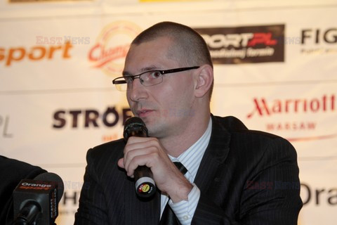 Reporter_baza2