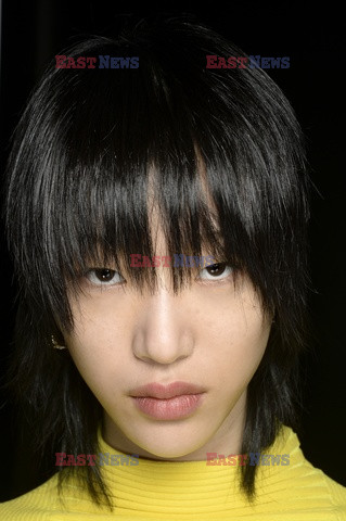Off White backstage beauty