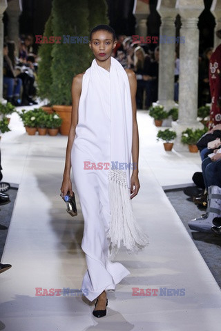 Oscar de  La Renta LB
